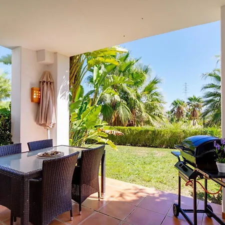 Alcazaba Lagoon Apartment Estepona