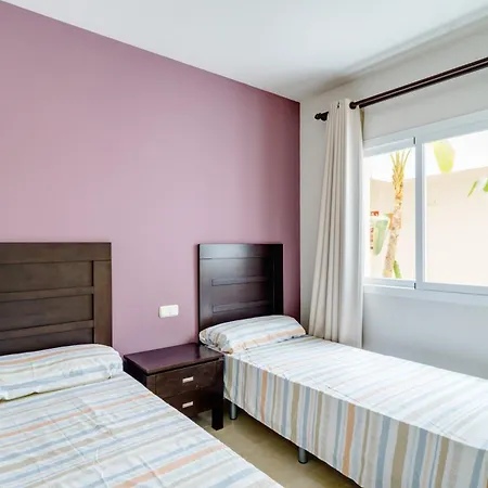 Alcazaba Lagoon Apartment *